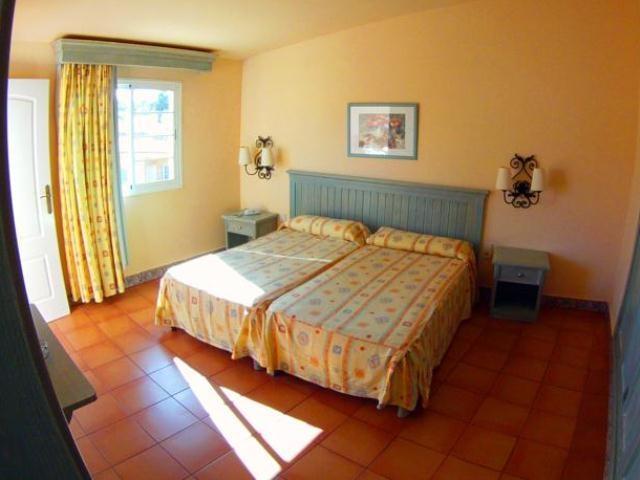 Royal Hotel 3*